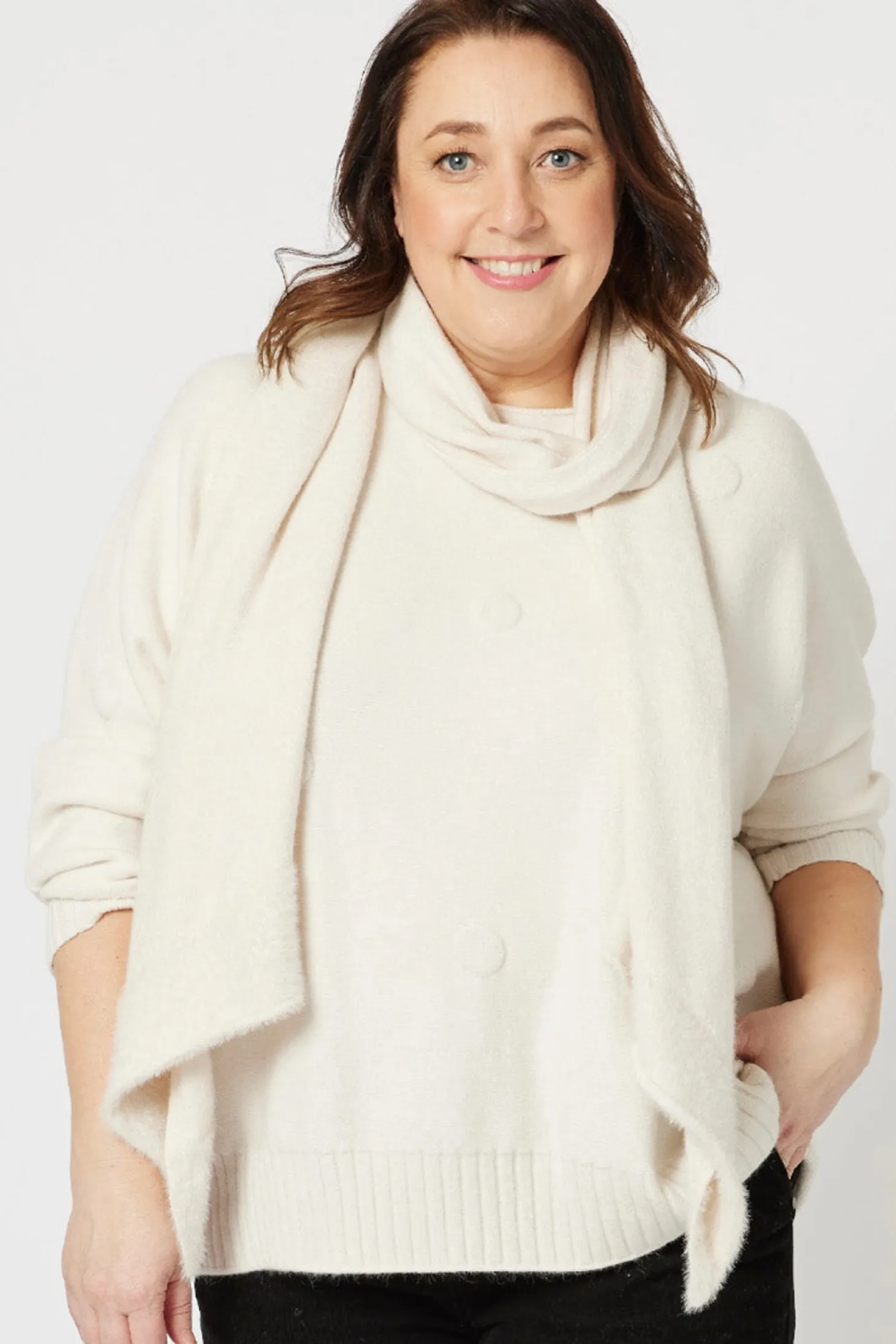 Brooke Spot Knit With Scarf - GS18