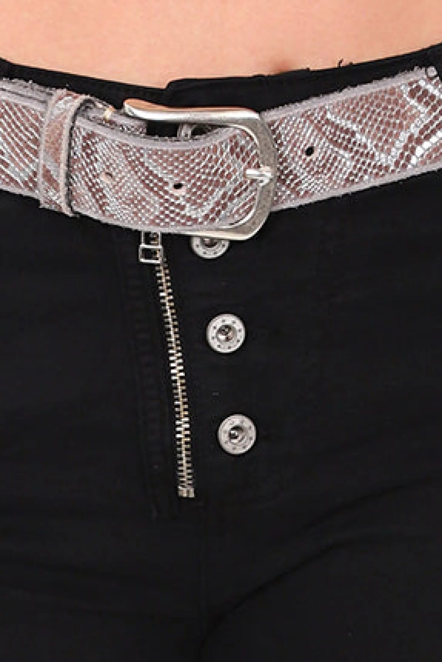Classic Button Jeans - Black - IS10