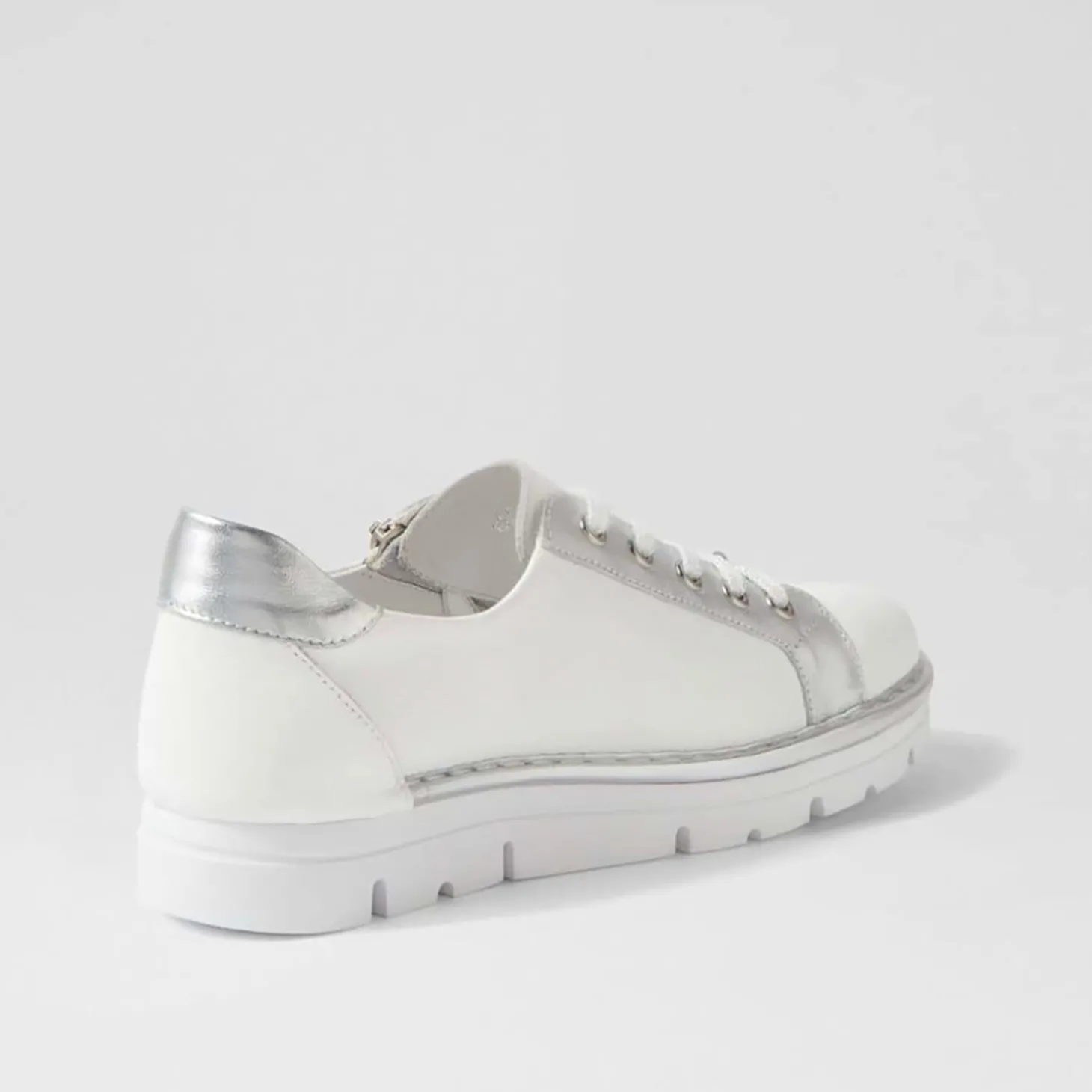 Elos Sneaker - White And Silver - TE8