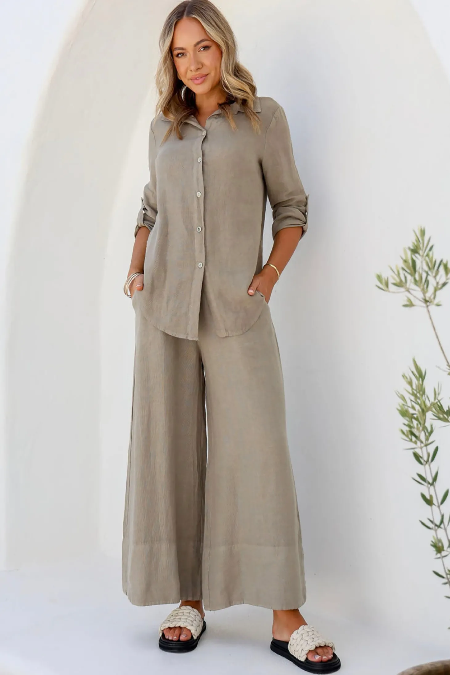 Famosa Shirt - Dune - FA21