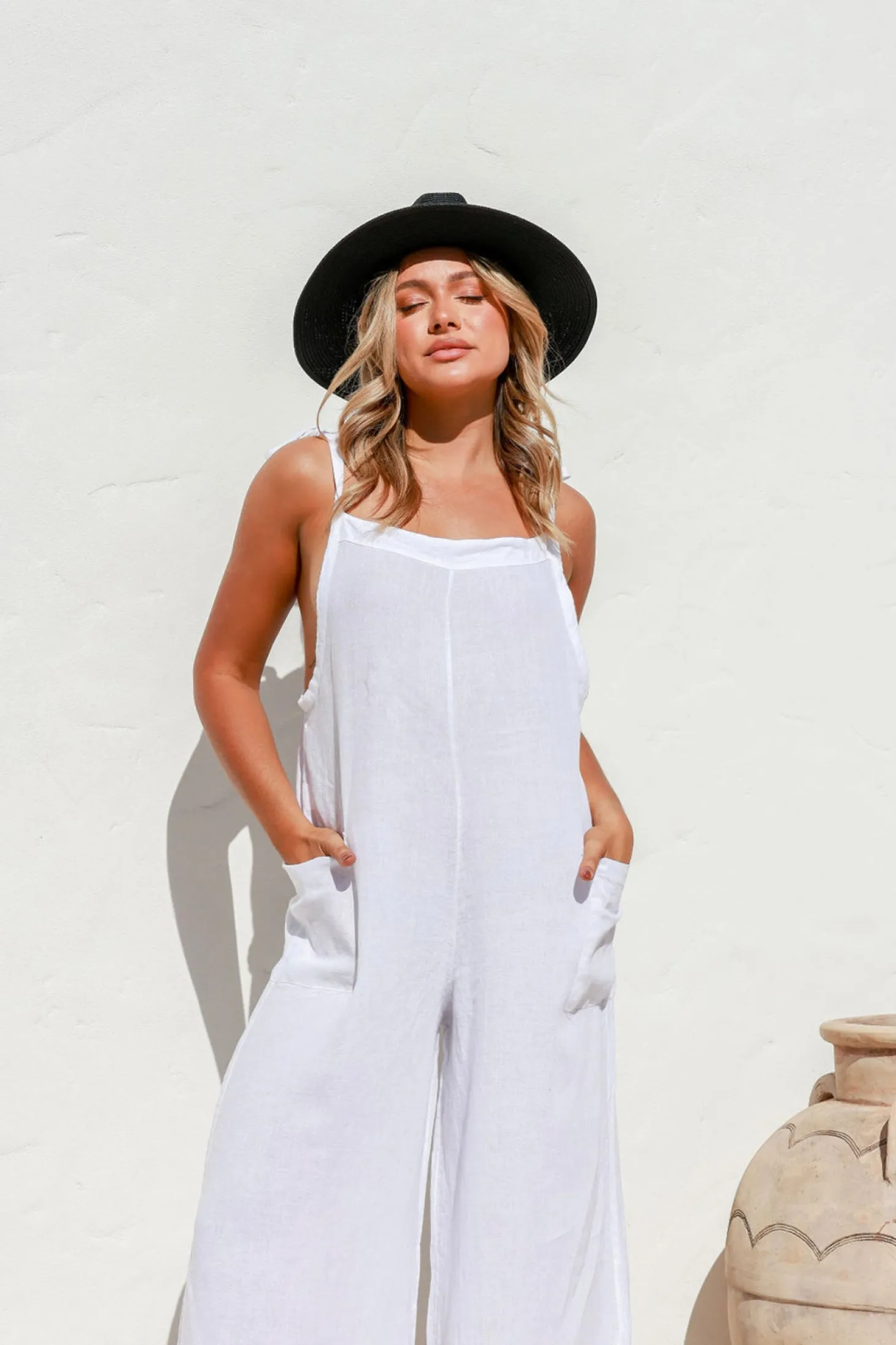 Gelsa Jumpsuit - White - FA7