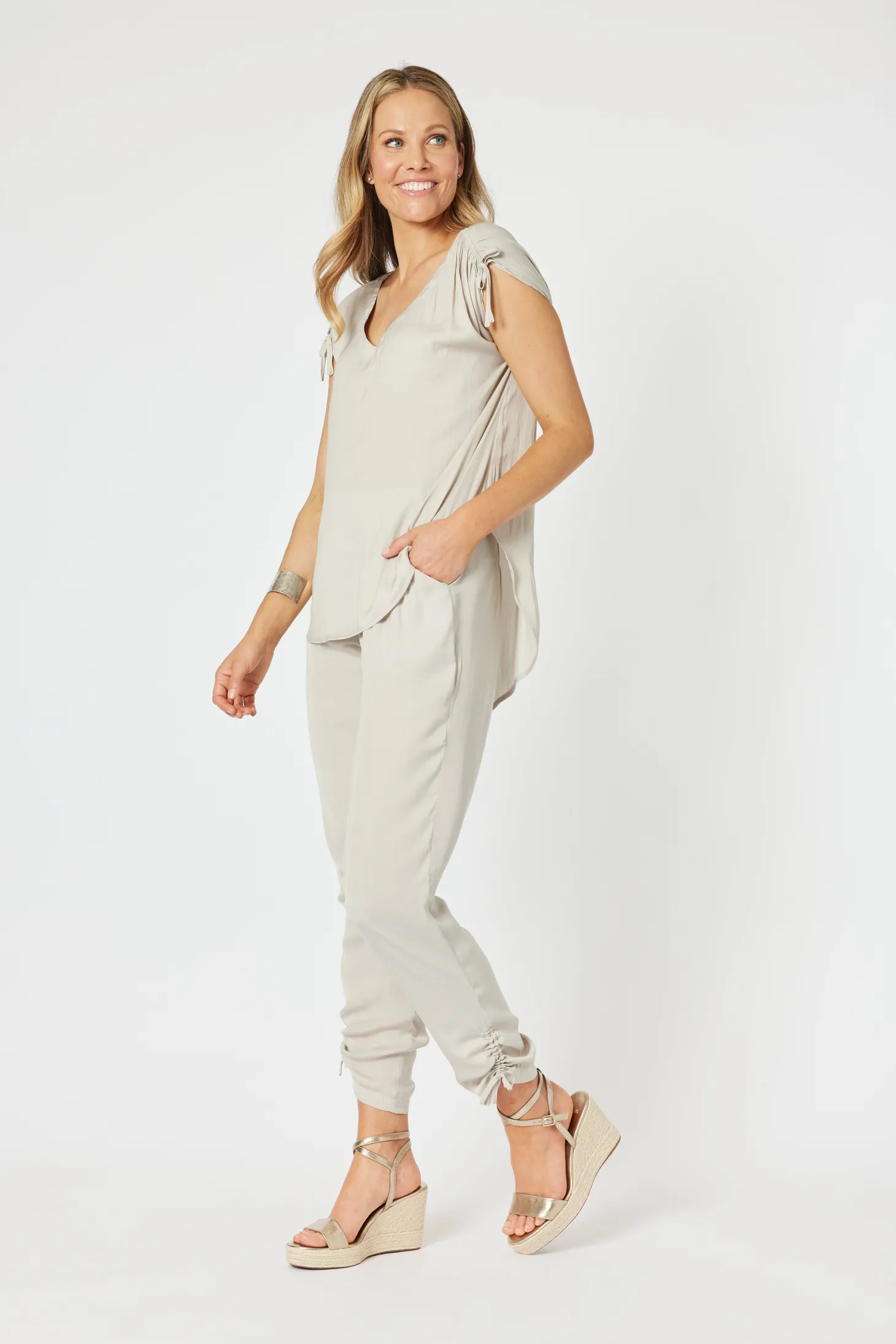Traveller Luxe Top - Champagne - HV10
